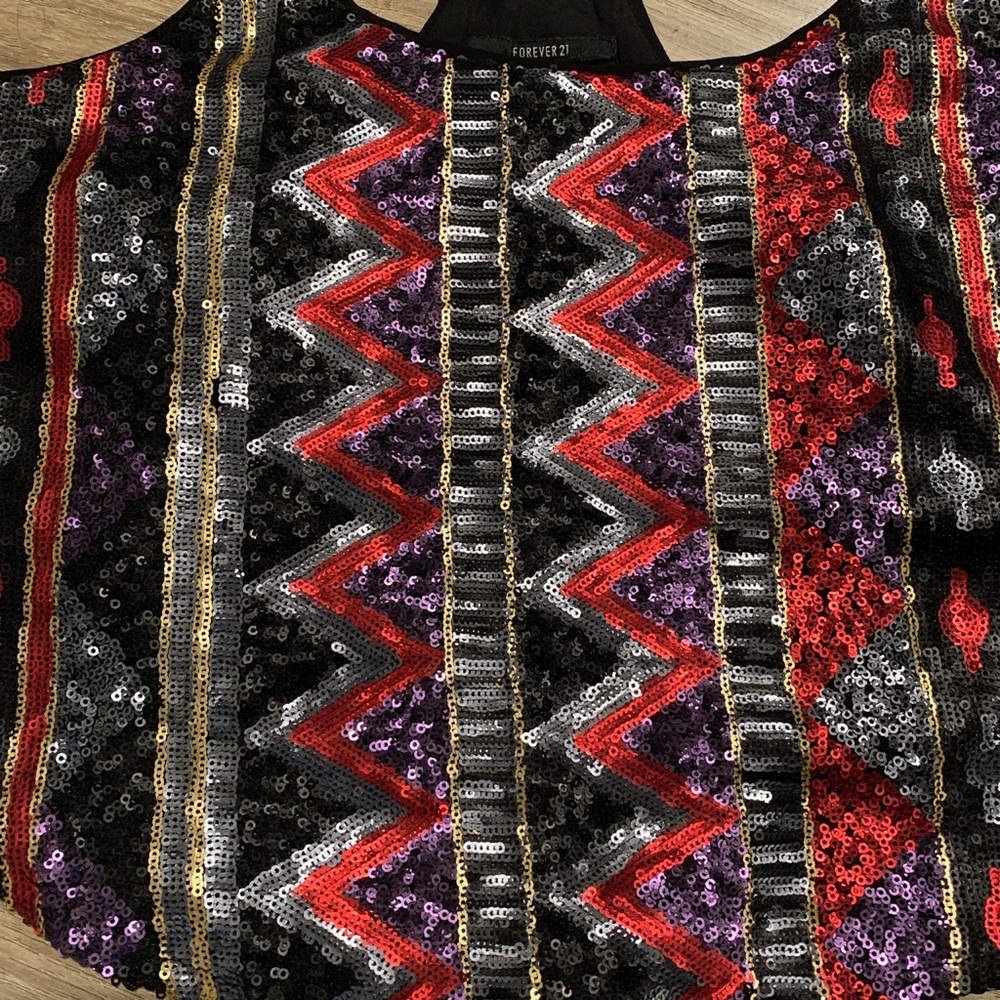 Sequence Tank Top - Picture 2 of 3